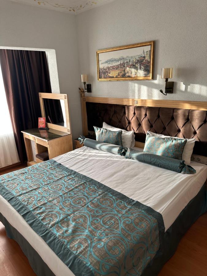 Blue Tuana Hotel Old City Istanbul Bagian luar foto