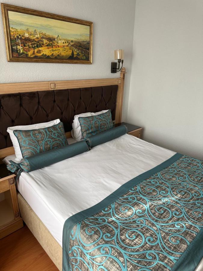 Blue Tuana Hotel Old City Istanbul Bagian luar foto