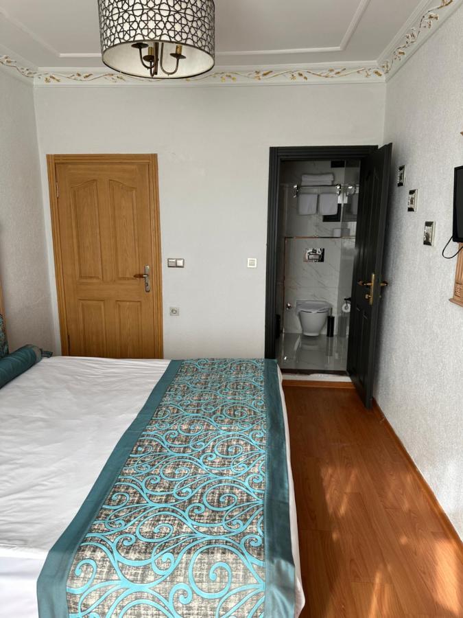 Blue Tuana Hotel Old City Istanbul Bagian luar foto